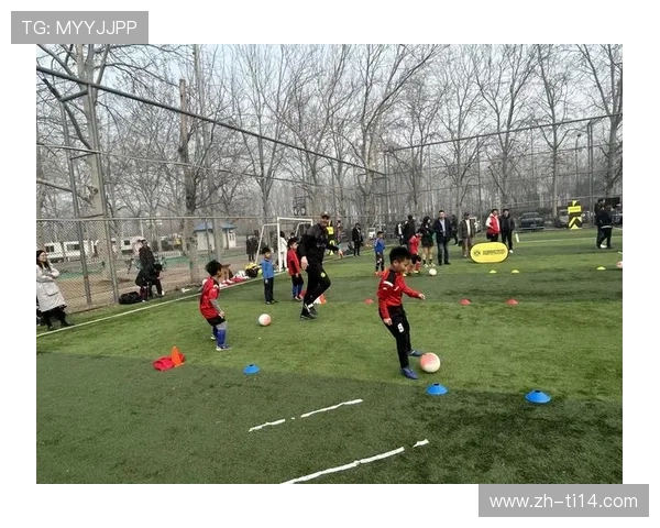 足球教学进入校园课程，德甲球队助力青少年培训